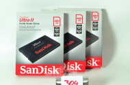 3 SSD-Festplatten ''SanDisk''