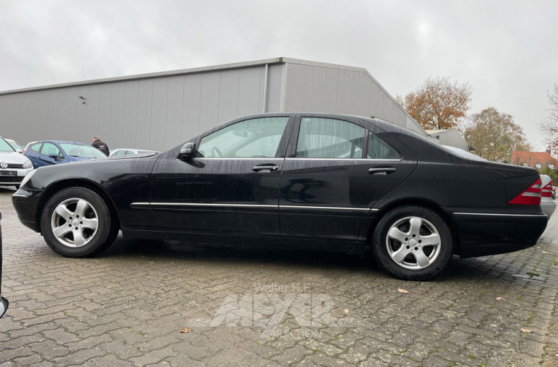 MERCEDES-BENZ W220 S400cdi, schwarz,