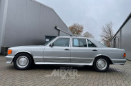 MERCEDES-BENZ W126 380SEL,