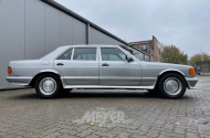 MERCEDES-BENZ W126 380SEL,