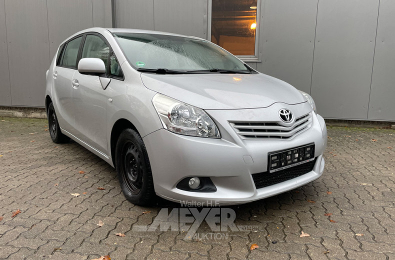 TOYOTA Verso, Platinsilber