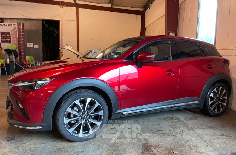 MAZDA CX-3, Magmarot Metallic,