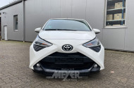 TOYOTA Aygo, weiß