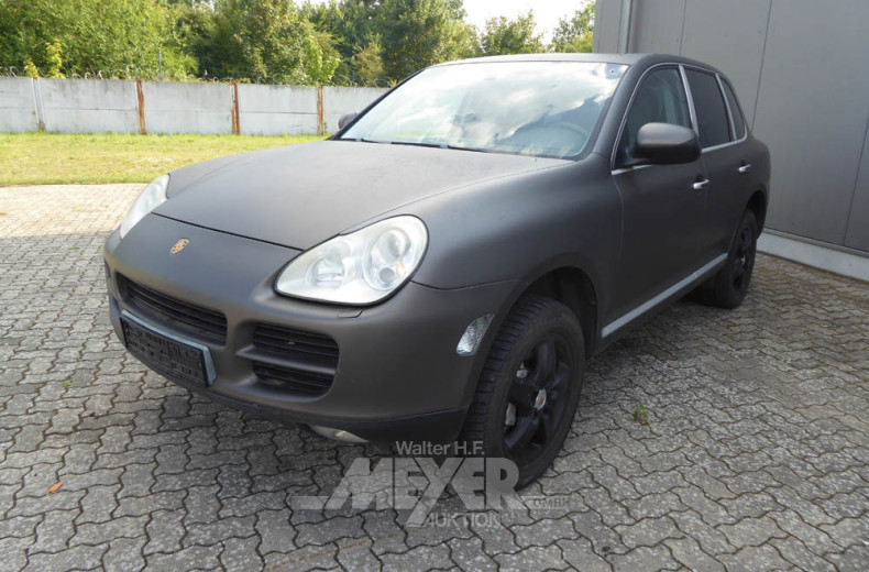 PORSCHE Cayenne S, foliert