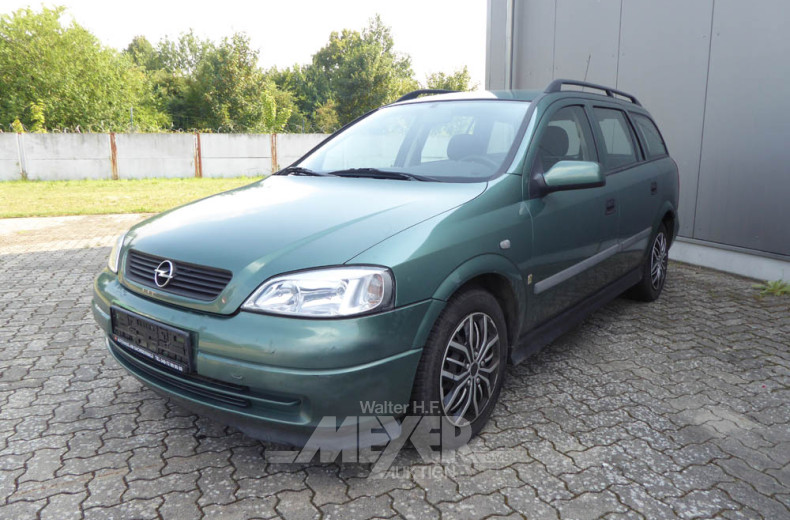 OPEL Astra 1.6 Kombi, 5-trg., grün