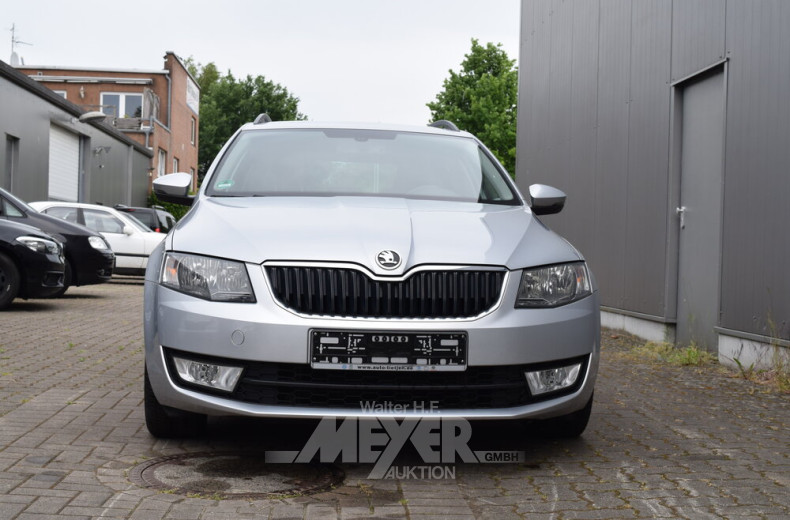 SKODA Octavia III Kombi 5E, silber