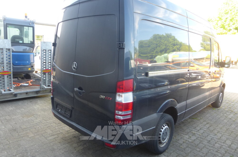 MERCEDES-BENZ Sprinter 311 CDi, schwarz