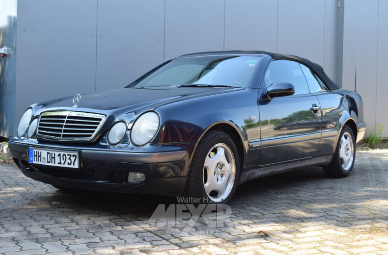 MERCEDES-BENZ CLK 320 Elegance,