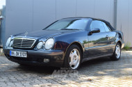 MERCEDES-BENZ CLK 320 Elegance,