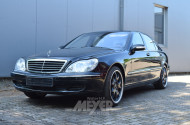 MERCEDES-BENZ W220 S500L,