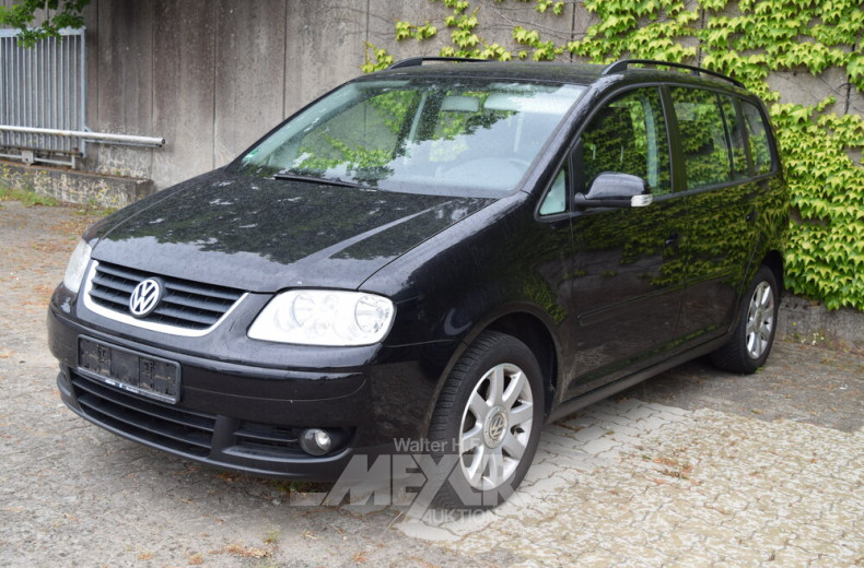 VOLKSWAGEN Touran, schwarz