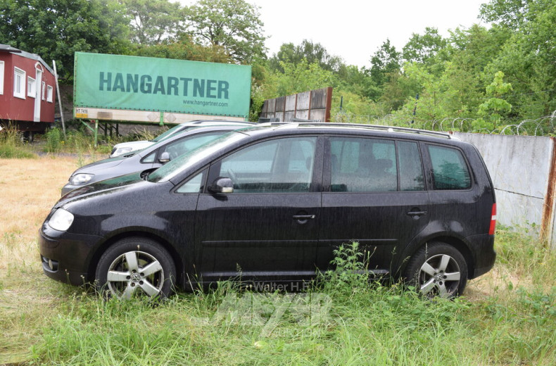 VOLKSWAGEN Touran, schwarz