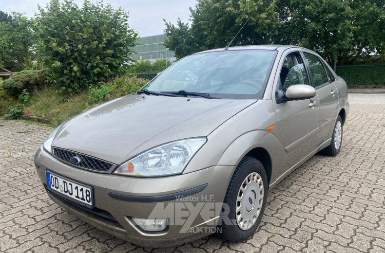 FORD Focus Limousine, silber