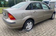 FORD Focus Limousine, silber