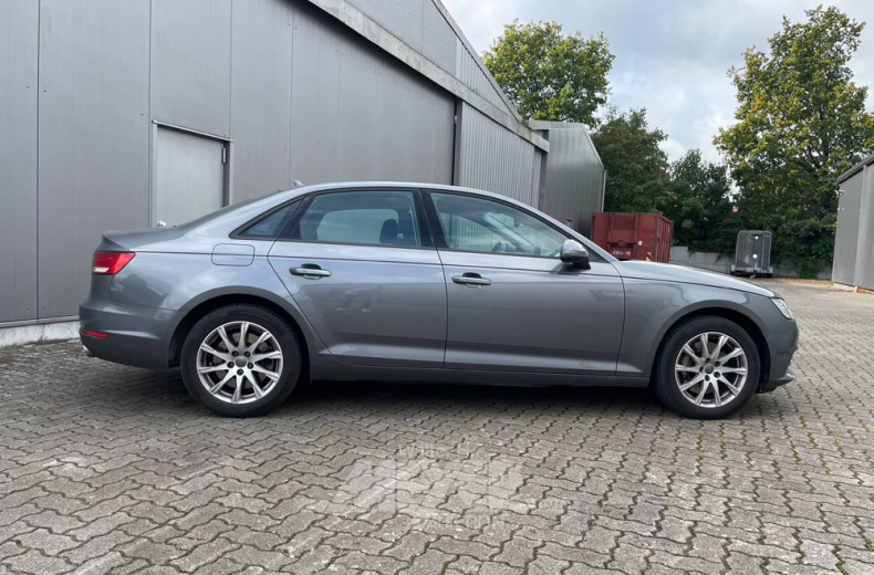 AUDI A4 Limousine 2.0 TFSI Quattro