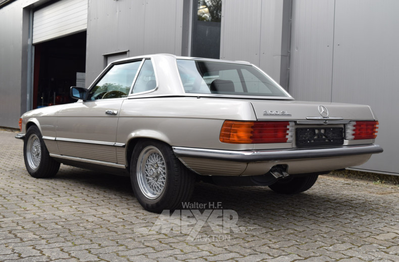 MERCEDES-BENZ W107 280SL, rauchsilber