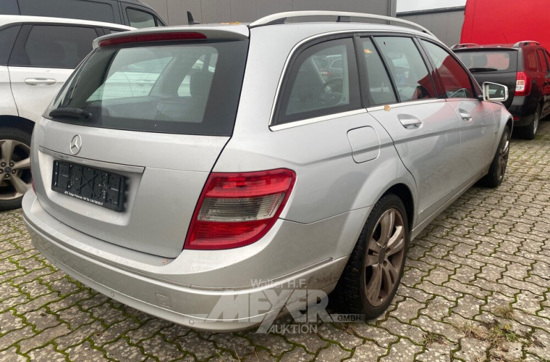 MERCEDES-BENZ C180 W204, silber