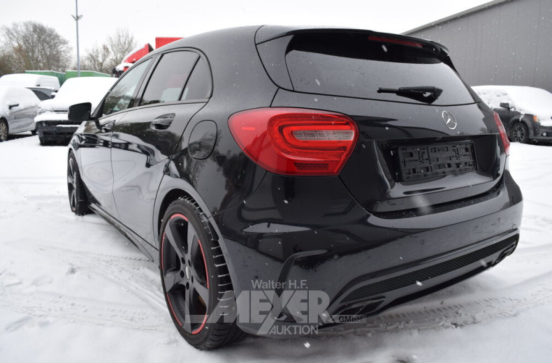 MERCEDES-BENZ A45 AMG 4Matic Speedshift