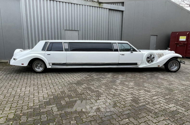 EXCALIBUR Präsidenten-Stretchlimousine