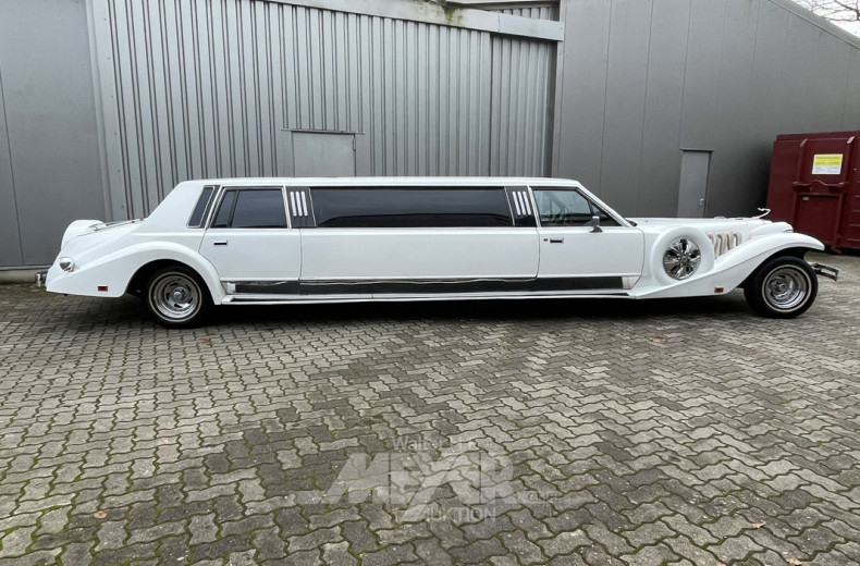 EXCALIBUR Präsidenten-Stretchlimousine