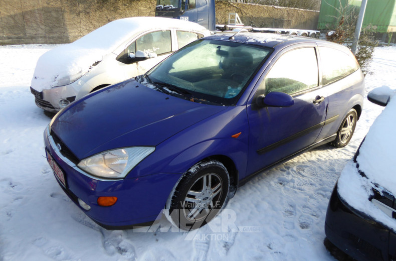 FORD Focus blau