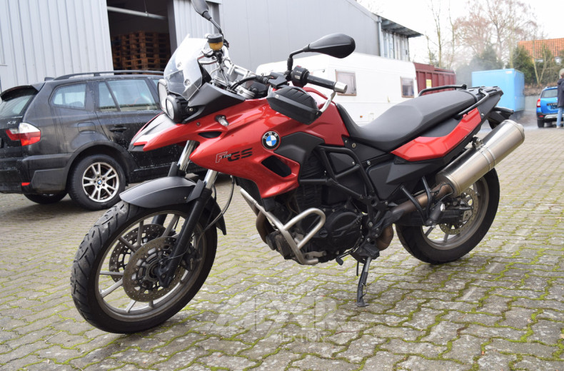 Kraftrad BMW F 700 GS, rot,