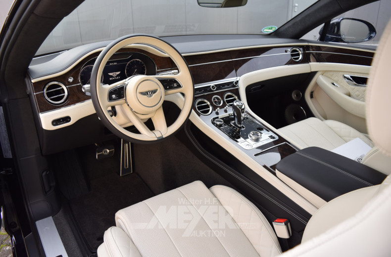 BENTLEY New Continental GT V8