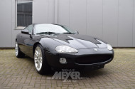 JAGUAR XK8 Coupé, schwarz