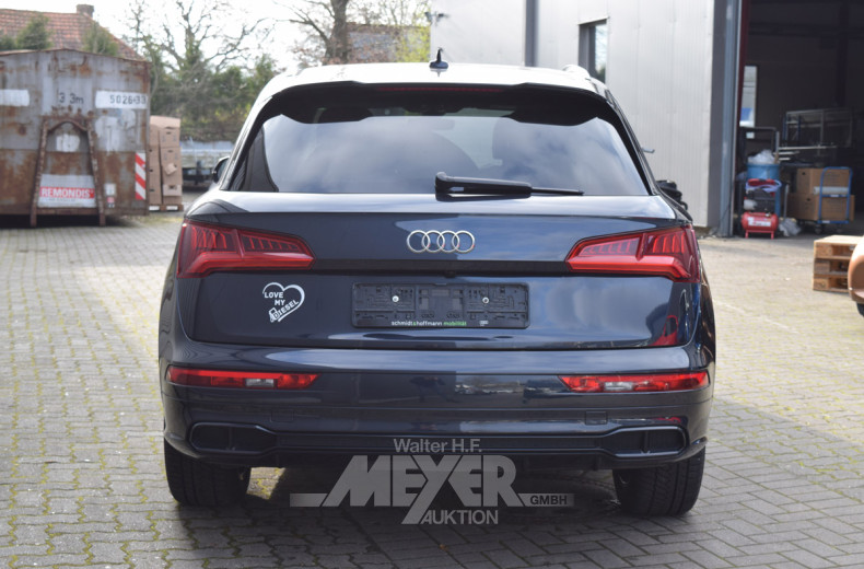 AUDI SQ5 TDI quattro tiptronic,