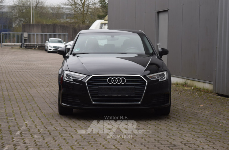 AUDI A3, schwarz, 3-trg.