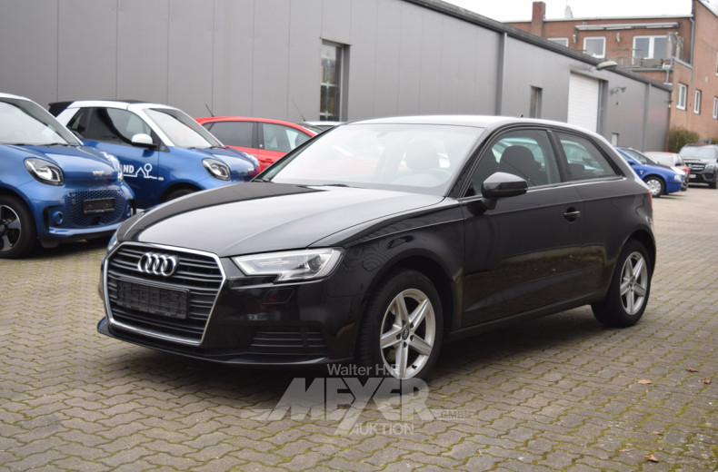 AUDI A3, schwarz, 3-trg.