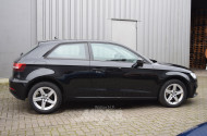 AUDI A3, schwarz, 3-trg.