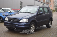 MERCEDES-BENZ W163 ML320, blau