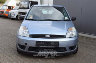 FORD Fiesta, hellblau, 3-trg.