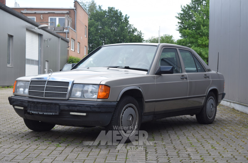 MERCEDES-BENZ 190E W201, silber