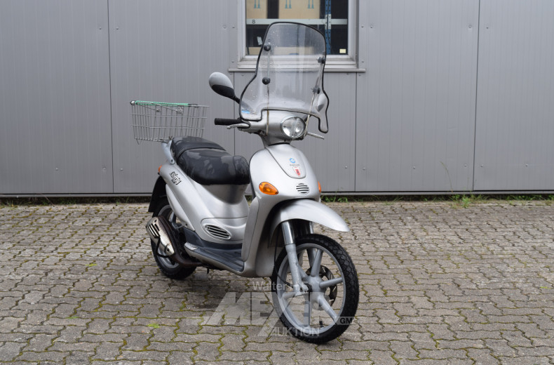 PIAGGIO Roller Liberty 125, silber