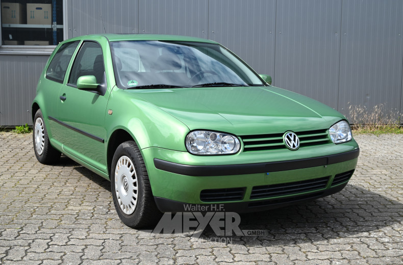 VOLKSWAGEN Golf IV 1.6, grün