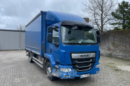 LKW DAF LF260 FA, teilfoliert