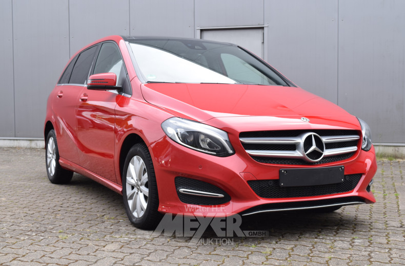 MERCEDES-BENZ B180 7G-DCT Style,