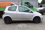 TOTOYA Yaris, silber metallic