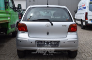 TOTOYA Yaris, silber metallic