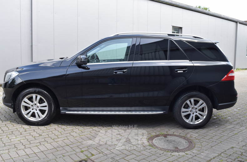 MERCEDES-BENZ ML 350 CDI BlueTec 4Matic,