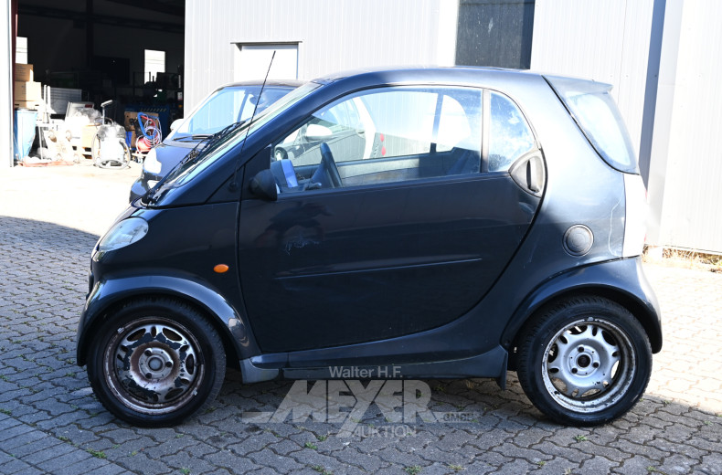 SMART fortwo, schwarz/blau