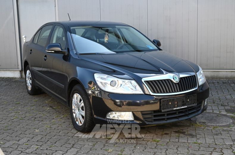 SKODA Octavia 1.2 Limousine, schwarz