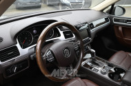 VOLKSWAGEN Touareg V6 FSI BlueMotion