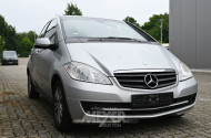 MERCEDES-BENZ A180 CDI, silber