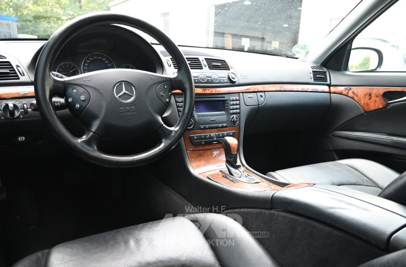 MERCEDES-BENZ W211 E270 CDI T-Modell