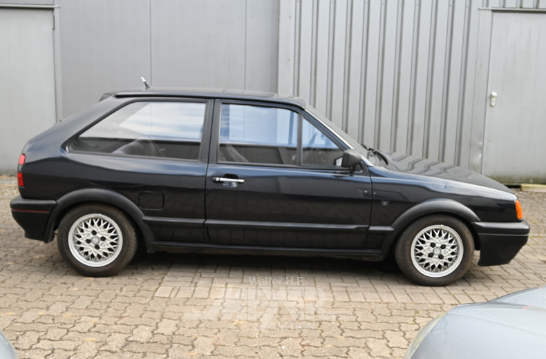 VOLKSWAGEN Polo G40, schwarz