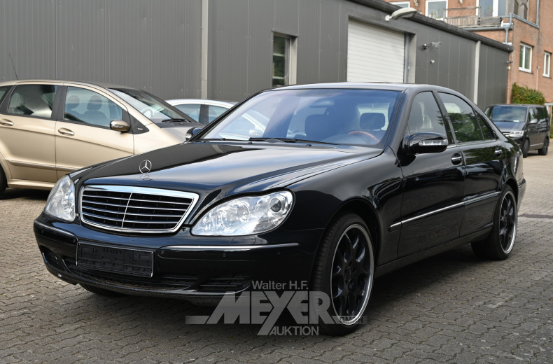 MERCEDES-BENZ S500L, obsidian-schwarz