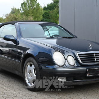 MERCEDES-BENZ CLK 320 Elegance,